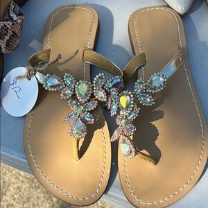 Sparky flat sandals